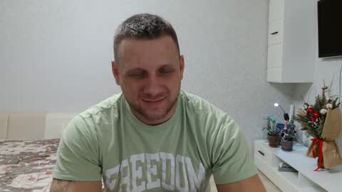 Snapshot of malchyshka chatting on January 24, 2:30 pm malchyshka online show from January 24, 2:30 pm