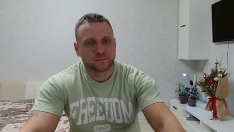 Snapshot of malchyshka chatting on January 24, 6:25 pm malchyshka online show from January 24, 6:25 pm