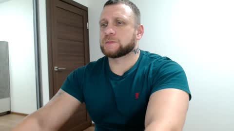 Snapshot of malchyshka chatting on January 13, 7:52 pm malchyshka online show from January 13, 7:52 pm