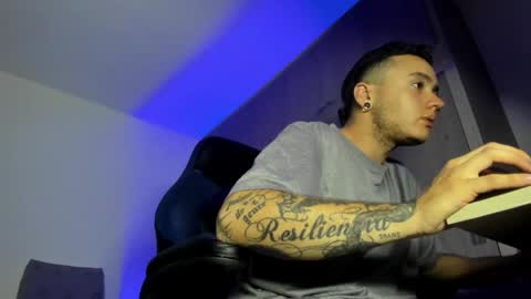 ADAM         online show from November 25, 4:01 am