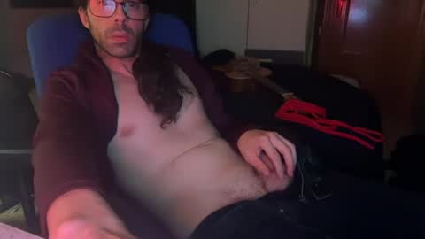 Snapshot of malebolgia_x chatting on May 21, 3:41 pm Erogothh online show from May 21, 3:41 pm