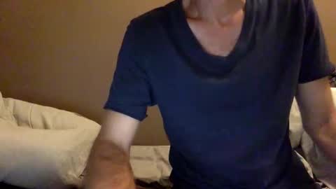 malefrench1 online show from October 19, 5:08 am