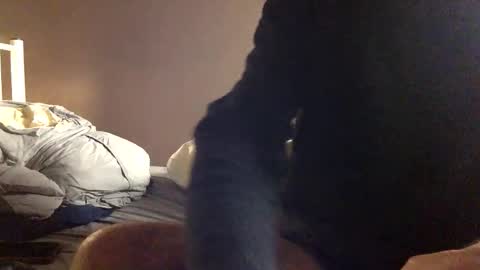 malefrench1 online show from February 11, 6:07 am