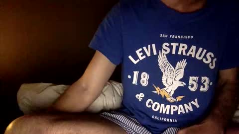 malefrench1 online show from March 19, 4:38 am