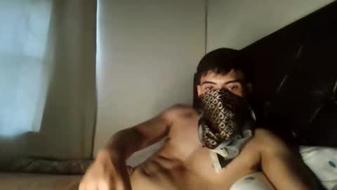 malekthick online show from May 13, 7:33 pm