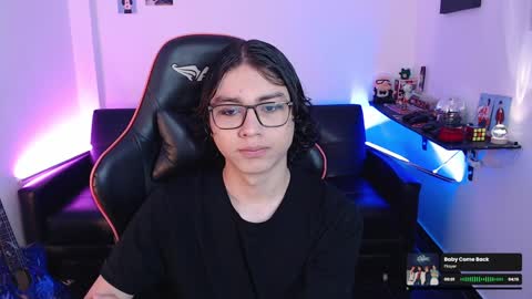 Snapshot of malik_harrison_ chatting on December 23, 3:01 pm Malik online show from December 23, 3:01 pm