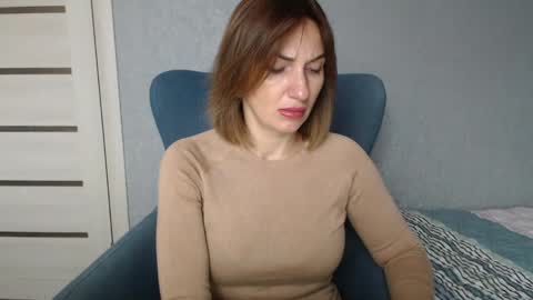 mallinia online show from December 4, 10:24 am