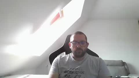 breton online show from September 24, 9:01 am