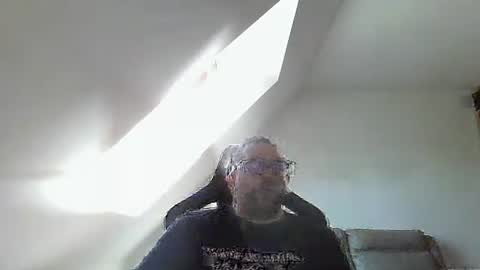 breton online show from October 17, 11:24 am