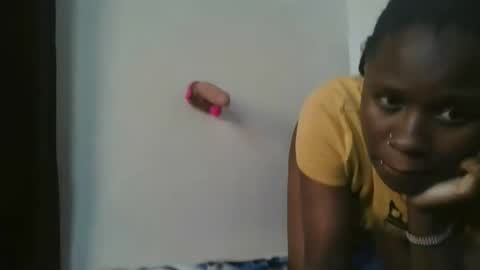 mamaa online show from April 10, 1:11 am