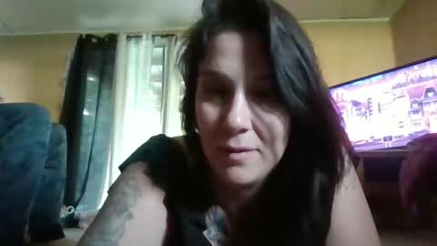 Snapshot of mamabear_papabear chatting on May 24, 12:10 pm Elizabeth online show from May 24, 12:10 pm
