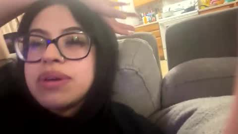 mamaboozey online show from April 3, 8:12 am