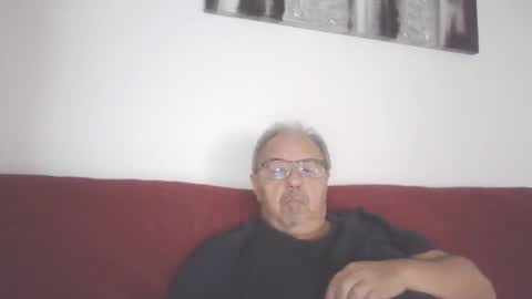 OLDMANFREE online show from March 1, 8:31 pm
