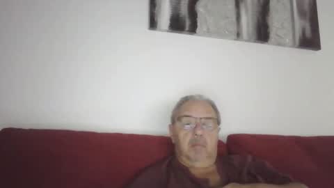 OLDMANFREE online show from October 18, 8:31 pm