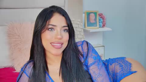 Snapshot of mami_natacha19x chatting on November 15, 8:49 pm nati online show from November 15, 8:49 pm