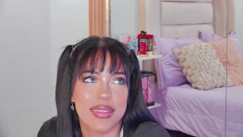 Snapshot of mami_natacha19x chatting on November 27, 12:35 am nati online show from November 27, 12:35 am