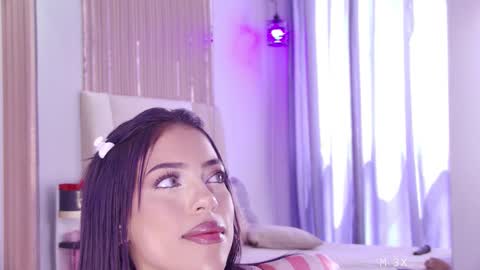 Snapshot of mami_natacha19x chatting on February 2, 5:22 pm nati online show from February 2, 5:22 pm