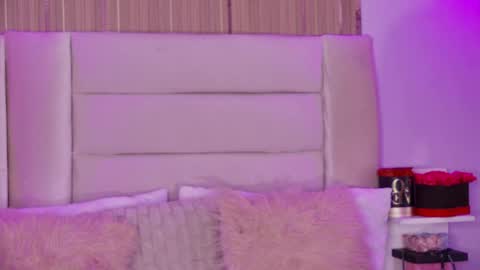 Snapshot of mami_natacha19x chatting on March 29, 7:08 am nati online show from March 29, 7:08 am