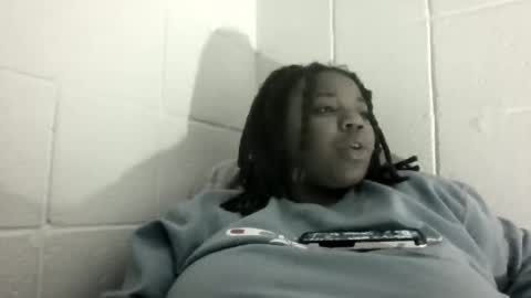 Mami Jay online show from January 17, 6:18 am