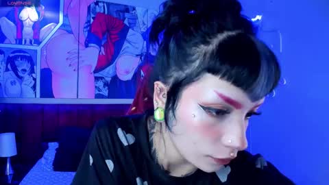   online show from December 3, 4:42 am