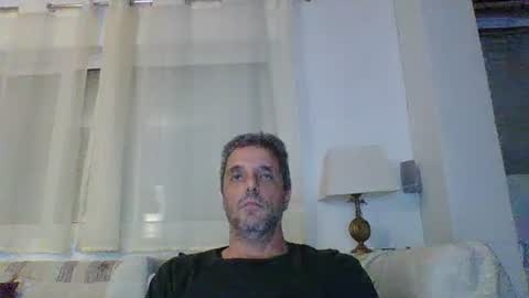 Snapshot of man211172 chatting on January 27, 6:52 pm man211172 online show from January 27, 6:52 pm