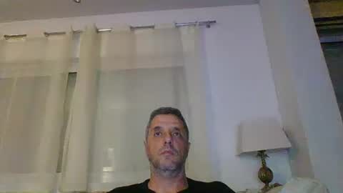 Snapshot of man211172 chatting on March 2, 8:50 pm man211172 online show from March 2, 8:50 pm