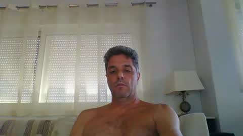 Snapshot of man211172 chatting on September 27, 2:55 pm man211172 online show from September 27, 2:55 pm
