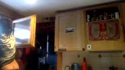 Snapshot of mandalay3 chatting on December 21, 8:50 am mandalay3 online show from December 21, 8:50 am