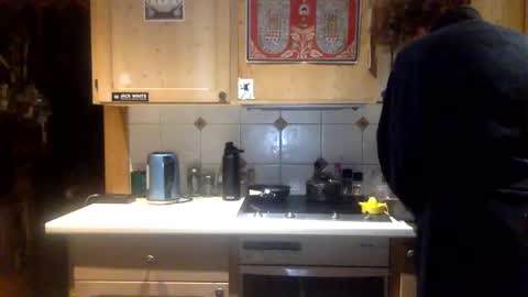 Snapshot of mandalay3 chatting on February 13, 5:05 am mandalay3 online show from February 13, 5:05 am