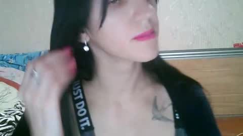 Snapshot of mandari_lukc chatting on November 14, 10:07 pm Mandari lukc online show from November 14, 10:07 pm