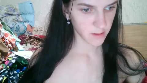 Snapshot of mandari_lukc chatting on April 29, 7:53 pm Mandari lukc online show from April 29, 7:53 pm