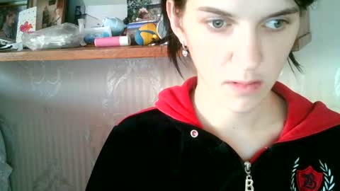 Snapshot of mandari_lukc chatting on June 18, 12:42 pm Mandari lukc online show from June 18, 12:42 pm