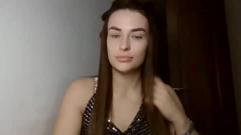 MandiBrooks online show from October 24, 6:10 am