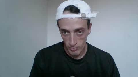 Snapshot of mandick95 chatting on May 28, 4:59 pm mandick95 online show from May 28, 4:59 pm