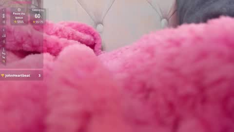 Mandy Val online show from December 18, 10:46 pm