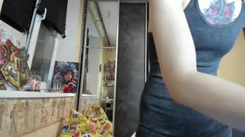 Mandy online show from March 26, 5:29 pm