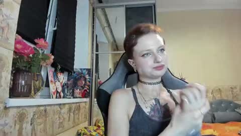Snapshot of mandyshine chatting on July 5, 5:53 pm Mandy online show from July 5, 5:53 pm