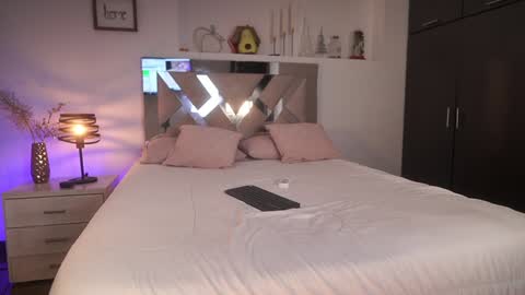   online show from January 17, 4:36 pm