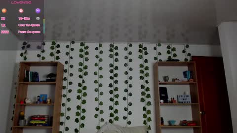 Danny online show from March 11, 2:43 am