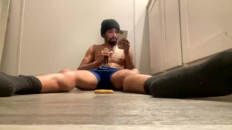 Snapshot of mani4sexy chatting on December 19, 4:46 pm Mani4sexy online show from December 19, 4:46 pm