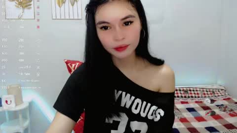 manilynforyou online show from October 3, 11:46 pm