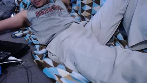 Snapshot of mann_u chatting on December 25, 7:13 pm Manu online show from December 25, 7:13 pm