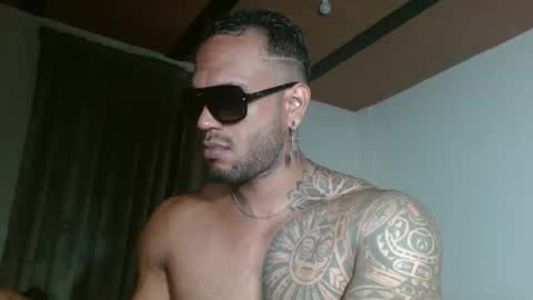 Manolo online show from February 7, 2:26 am