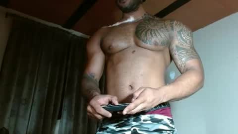 Manolo online show from April 8, 2:17 pm