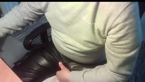 manswed online show from February 13, 8:21 am