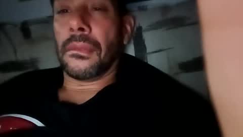 Snapshot of manu12ago chatting on May 11, 1:33 am manu12ago online show from May 11, 1:33 am