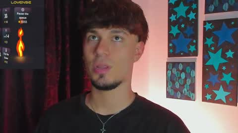  independent model online show from April 1, 3:40 am