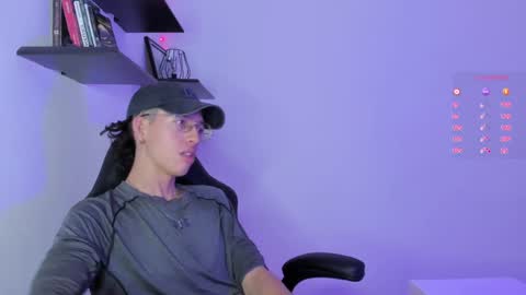 Manuel online show from January 18, 6:53 pm