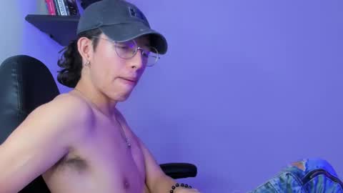 Manuel online show from March 1, 2:04 am