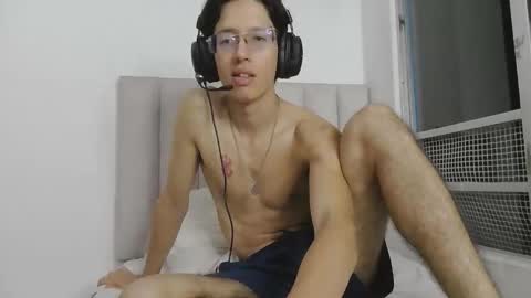 Manuel online show from March 20, 2:16 am